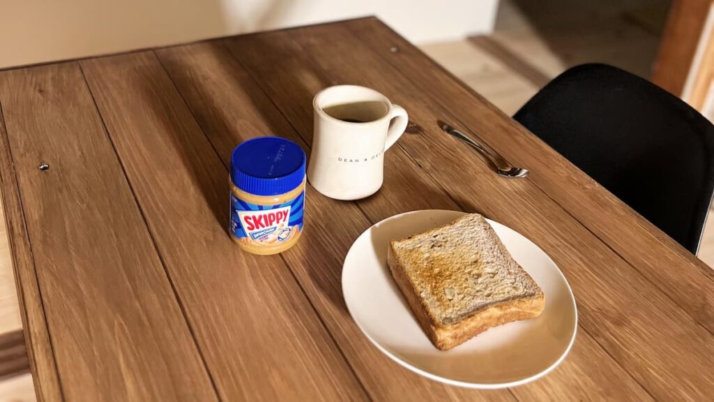 阿東の田舎暮らし、古民家で迎える朝のコーヒーとトースト